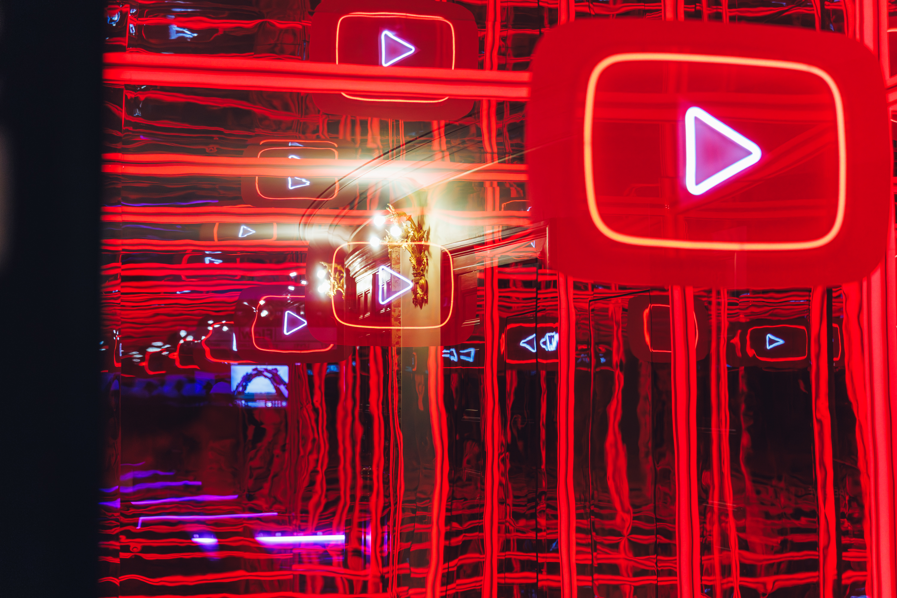 YouTube Festival mirrored photobooth